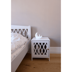 Cam Cam Copenhagen Mesita De Noche Harlequin Blanca -Roban Comercio cam cam copenhagen mesita de noche harlequin blanca a370752 4